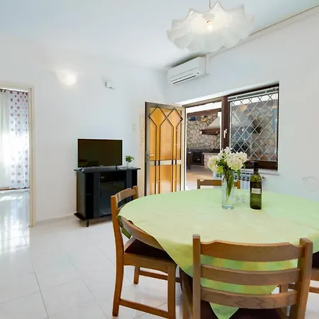 Apartment Bellavista Moscenicka Draga