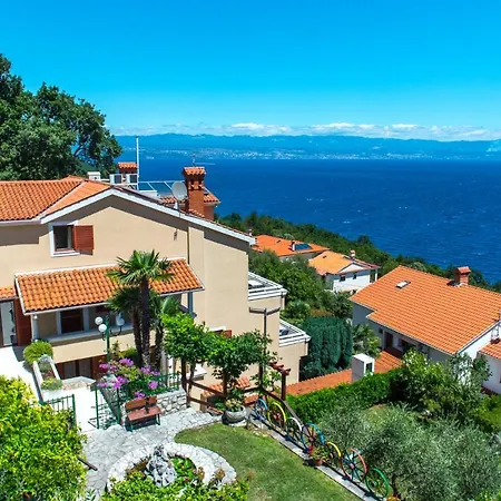 Apartment Bellavista Moscenicka Draga